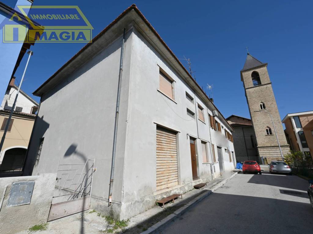 casa indipendente a Castel di Lama in zona Piattoni/Villa Sant'Antonio