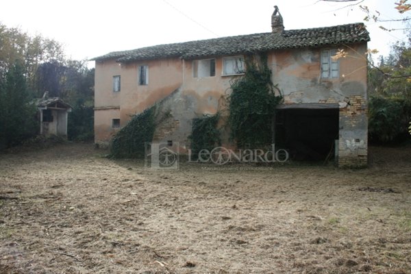 casale in vendita a Castel di Lama