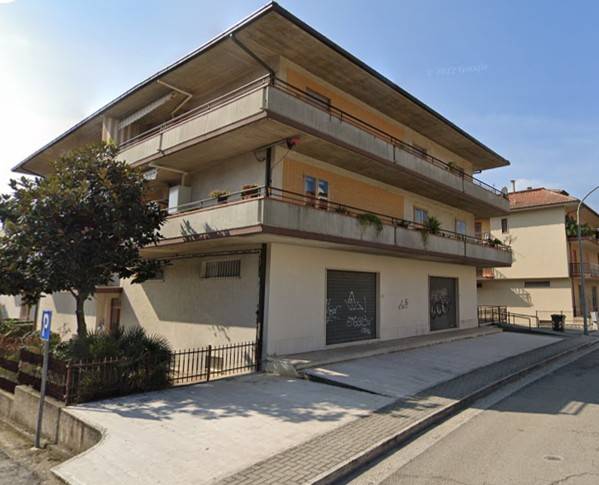 negozio in vendita a Castel di Lama in zona Piattoni/Villa Sant'Antonio