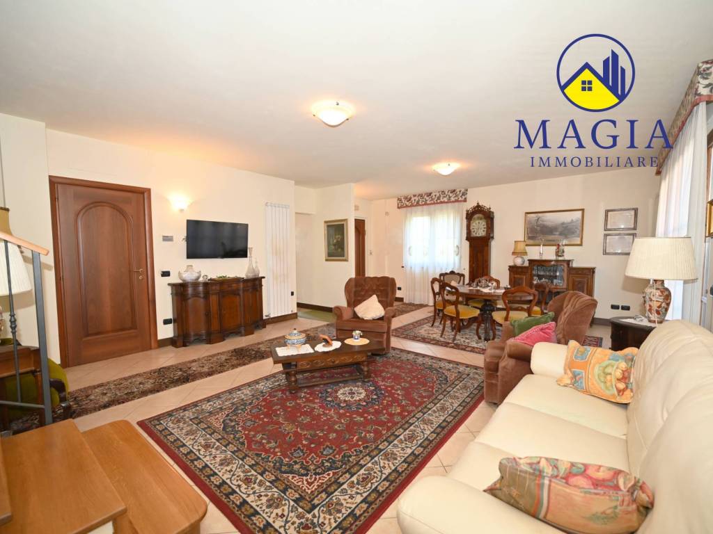 casa indipendente a Castel di Lama in zona Piattoni/Villa Sant'Antonio