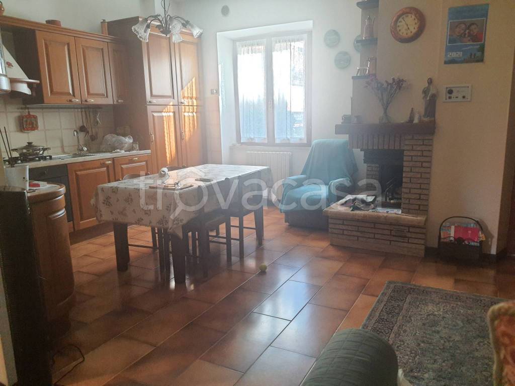 appartamento in vendita a Castel di Lama