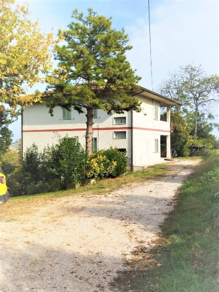 casa indipendente in vendita a Castel di Lama