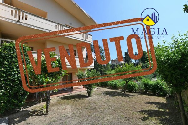 casa indipendente in vendita a Castel di Lama