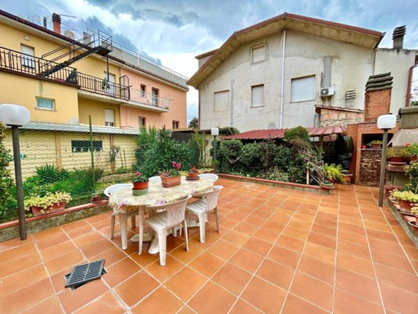 casa indipendente in vendita a Castel di Lama