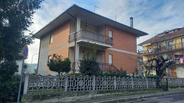casa indipendente in vendita a Castel di Lama