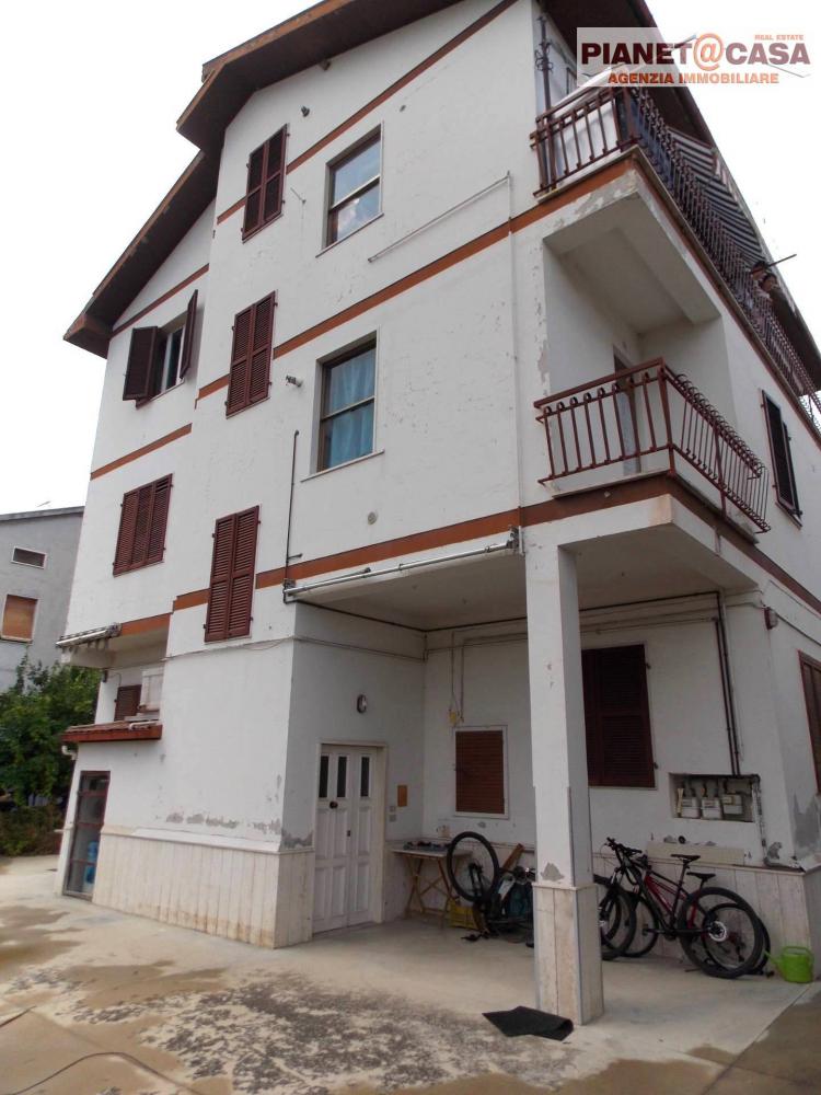 appartamento in vendita a Castel di Lama