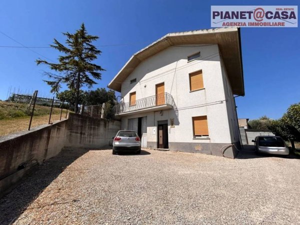 casa indipendente a Castel di Lama in zona Piattoni/Villa Sant'Antonio