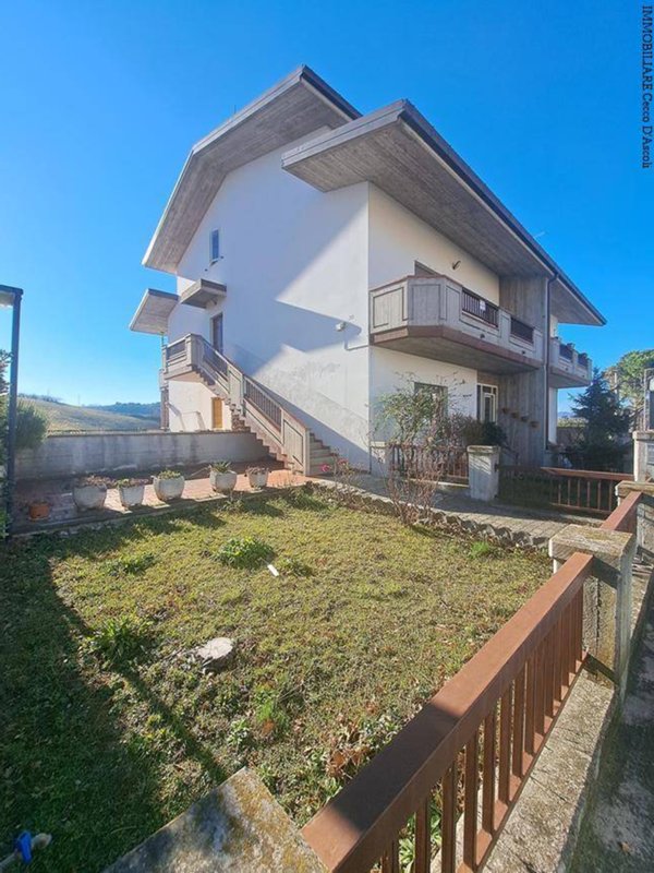 appartamento in vendita a Castignano