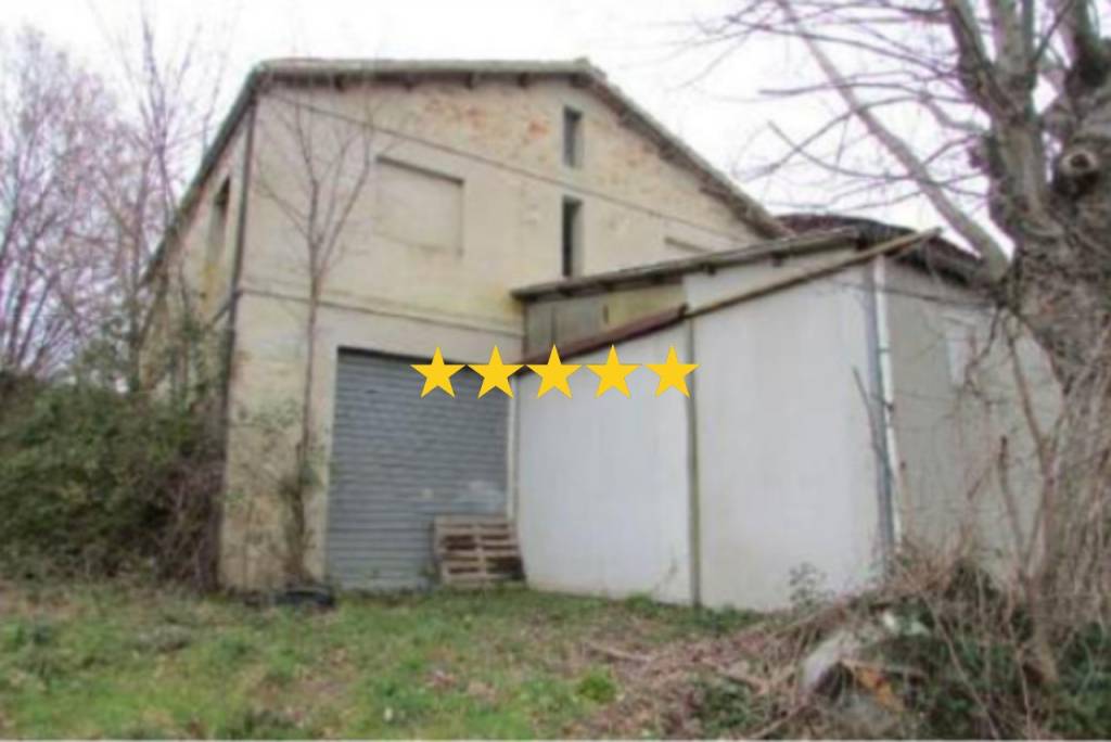 casa indipendente in vendita a Castignano