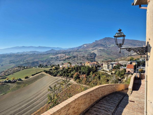 appartamento in vendita a Castignano