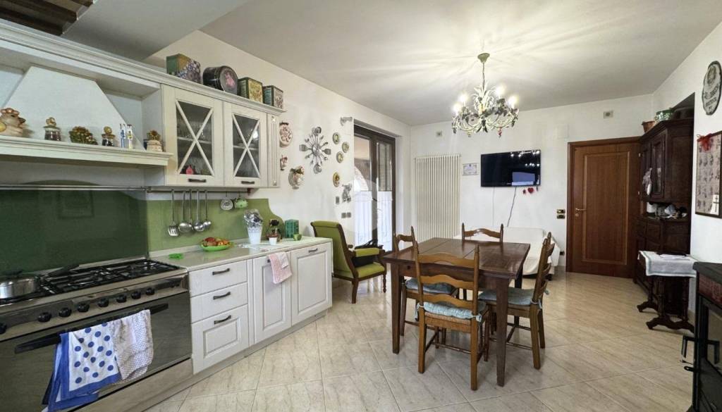 casa indipendente in vendita a Castignano in zona San Martino