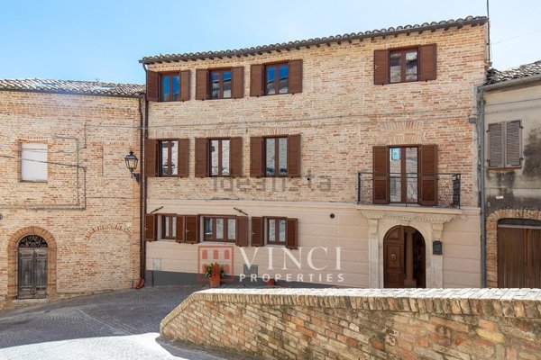 casa indipendente in vendita a Castignano