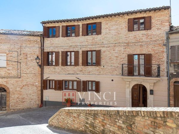 casa indipendente in vendita a Castignano