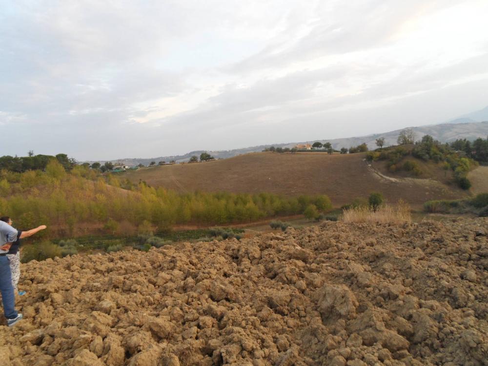 terreno edificabile in vendita a Castorano in zona San Silvestro