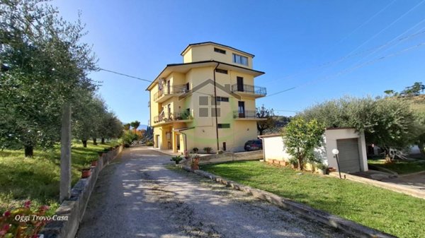 appartamento in vendita a Castorano