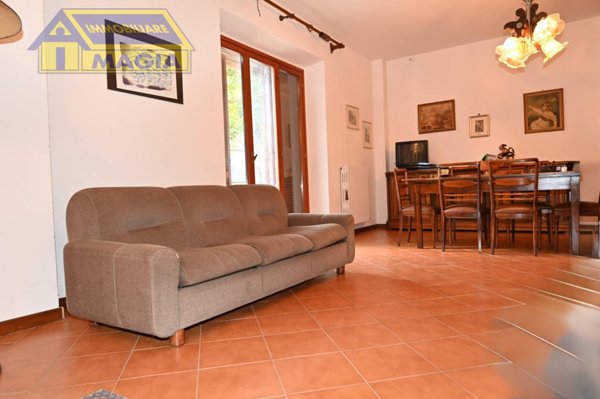 casa indipendente in vendita a Castorano