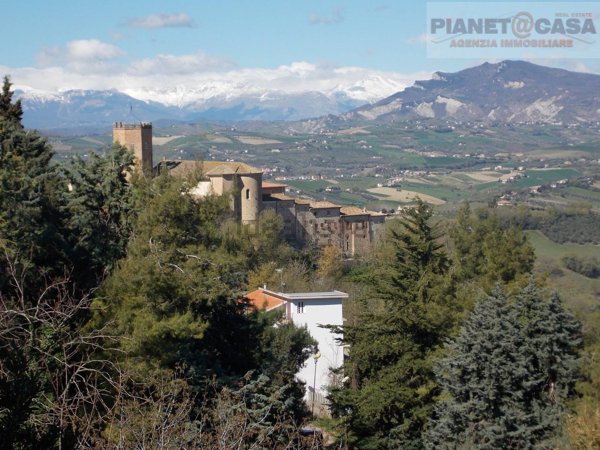 appartamento in vendita a Castorano