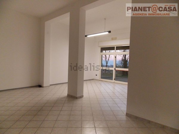 casa semindipendente in vendita a Castorano