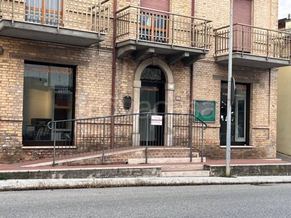 appartamento in vendita a Colli del Tronto
