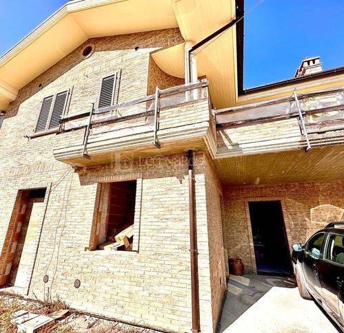 appartamento in vendita a Colli del Tronto in zona Villa San Giuseppe