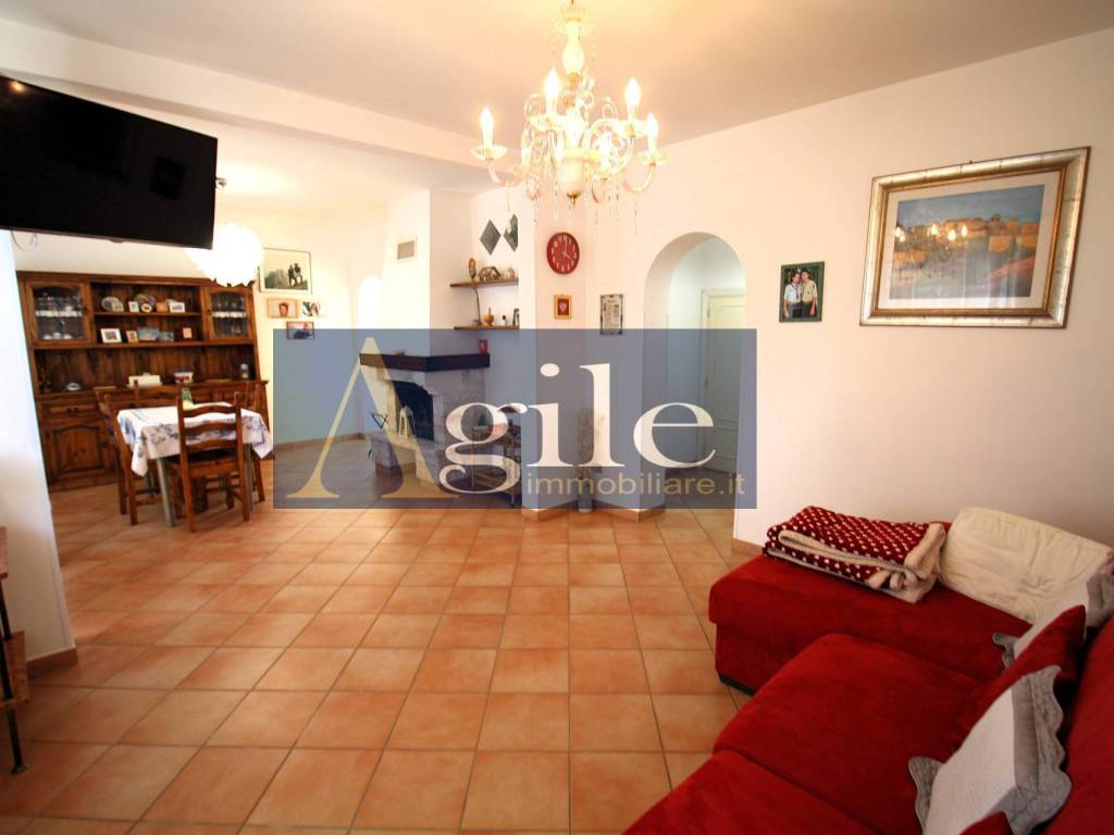 casa indipendente in vendita a Colli del Tronto