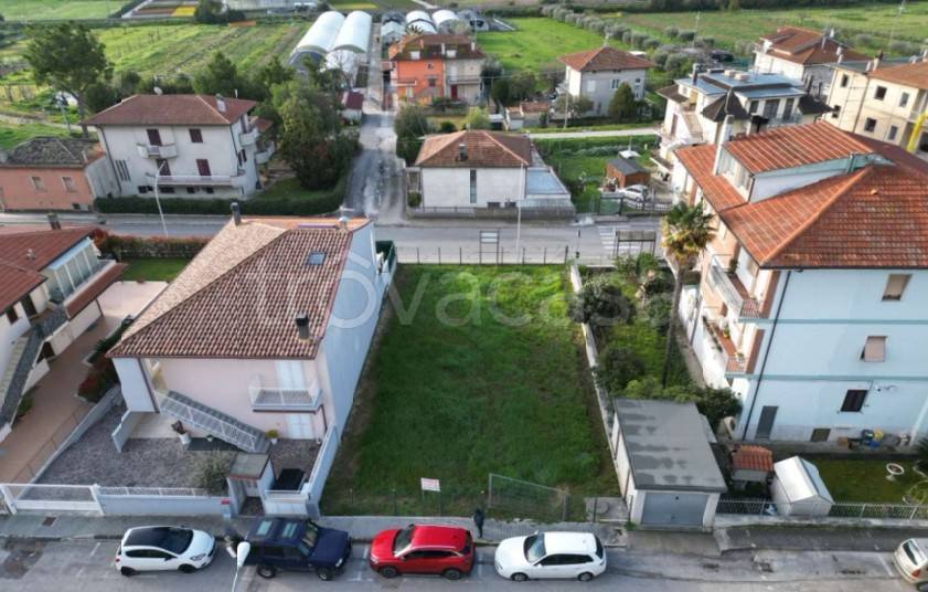 terreno agricolo in vendita a Colli del Tronto