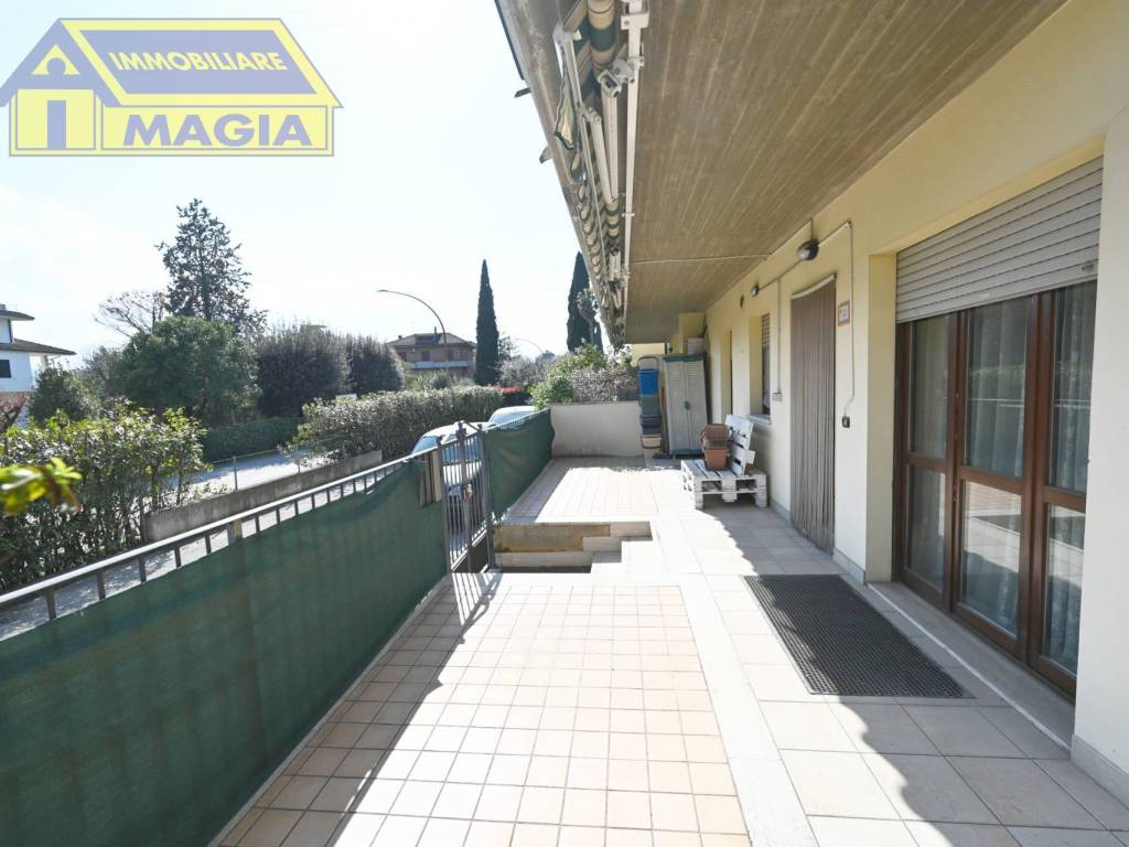 appartamento in vendita a Colli del Tronto in zona Villa San Giuseppe