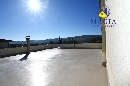 appartamento in vendita a Colli del Tronto