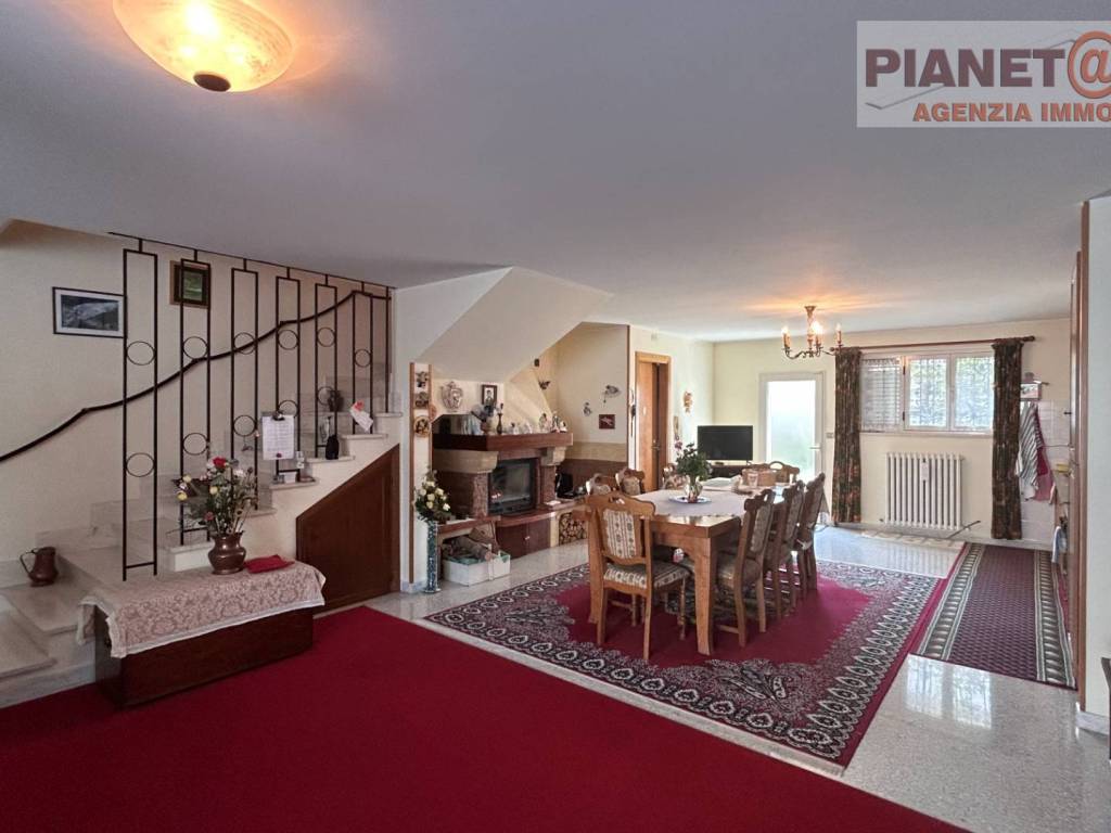 casa indipendente in vendita a Colli del Tronto in zona Villa San Giuseppe