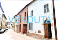 casa indipendente in vendita a Colli del Tronto