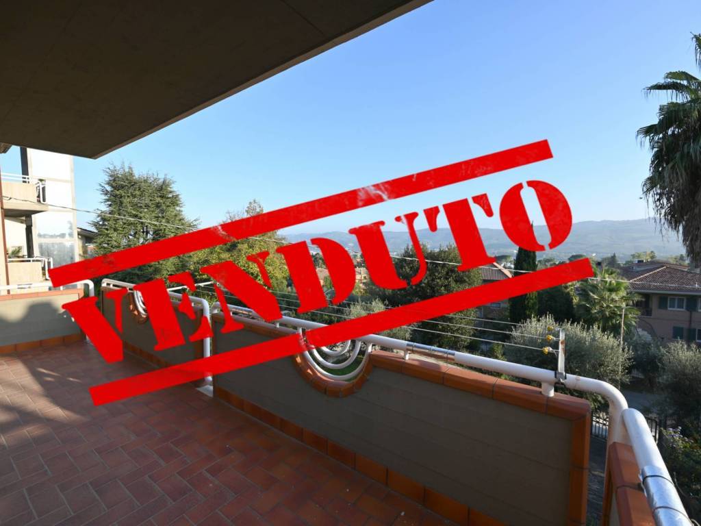 casa indipendente in vendita a Colli del Tronto