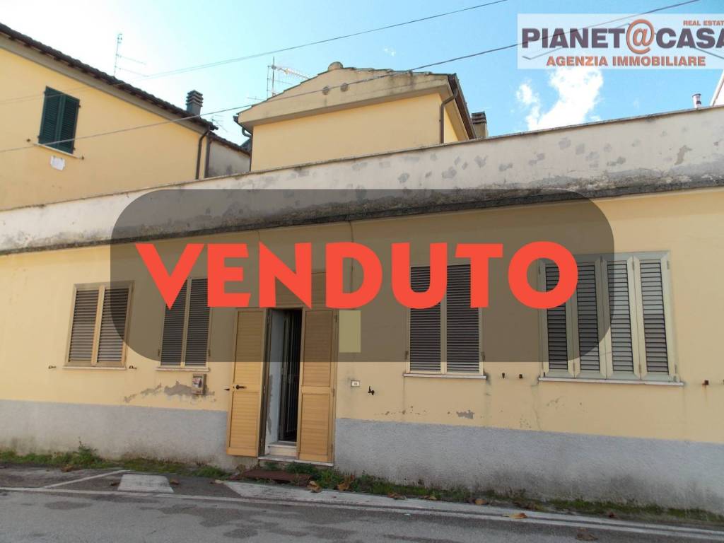 casa indipendente in vendita a Colli del Tronto