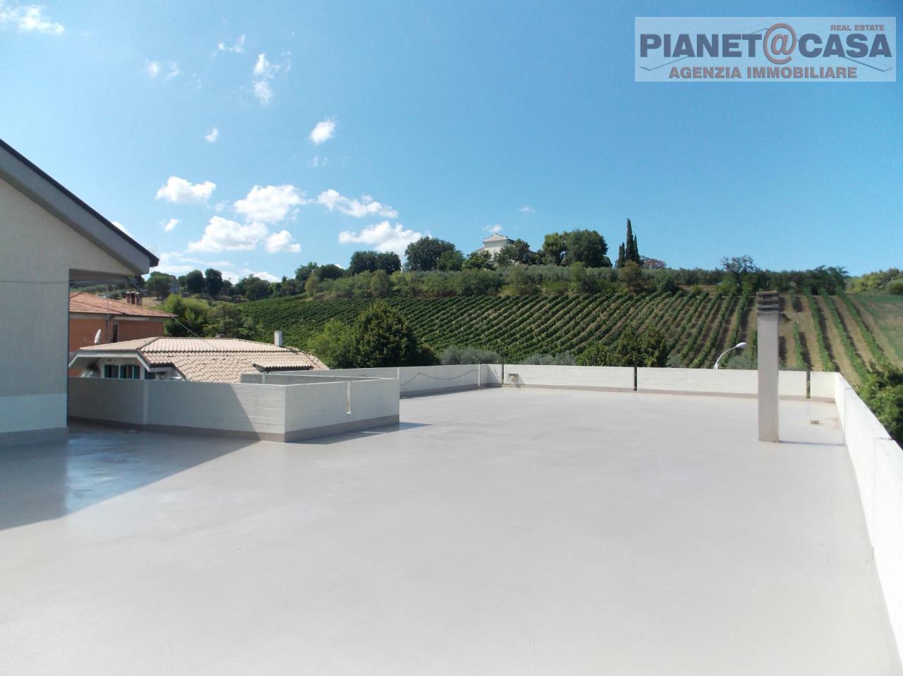 appartamento in vendita a Colli del Tronto