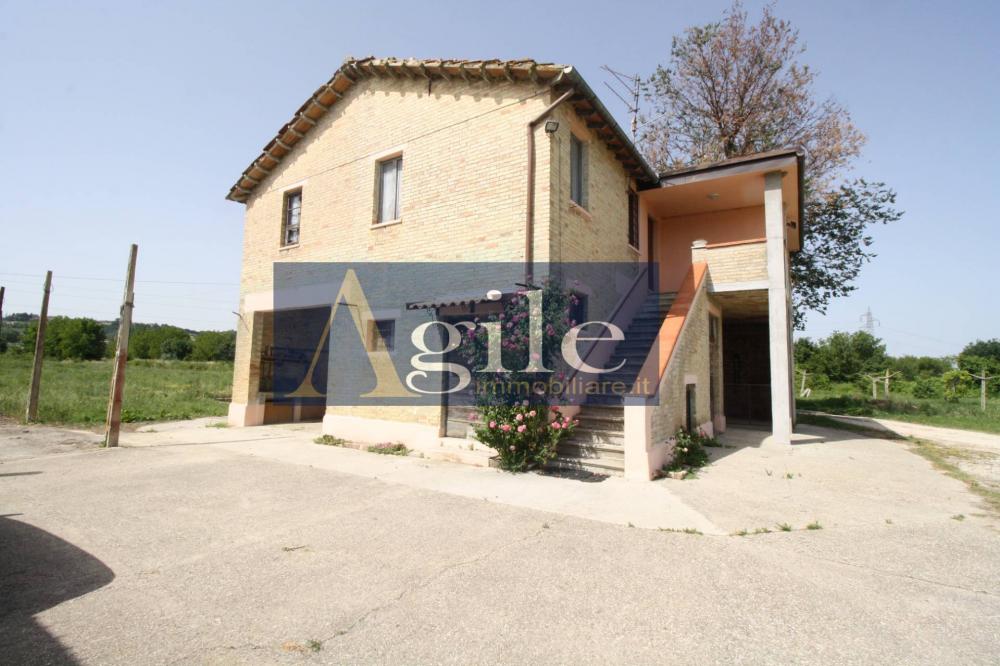 casa indipendente in vendita a Colli del Tronto in zona Villa San Giuseppe