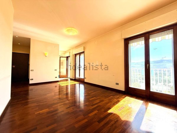 appartamento in vendita a Colli del Tronto
