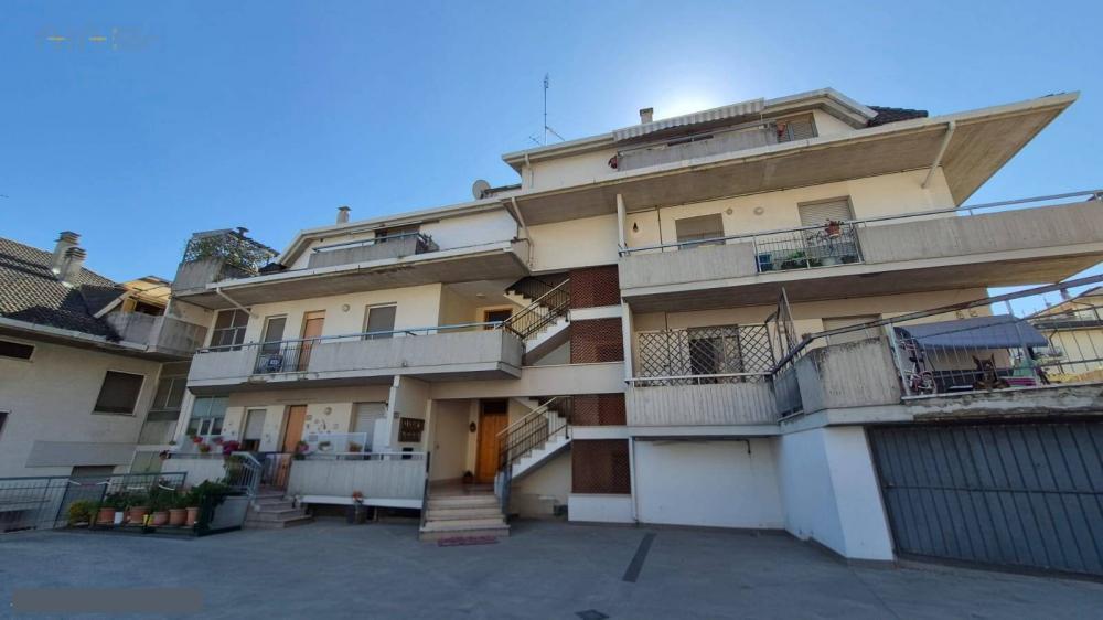 appartamento in vendita a Colli del Tronto