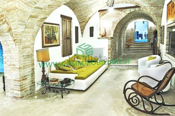 villa in vendita a Colli del Tronto