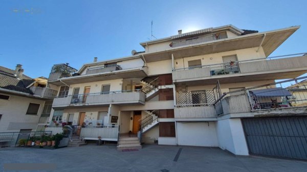 appartamento in vendita a Colli del Tronto