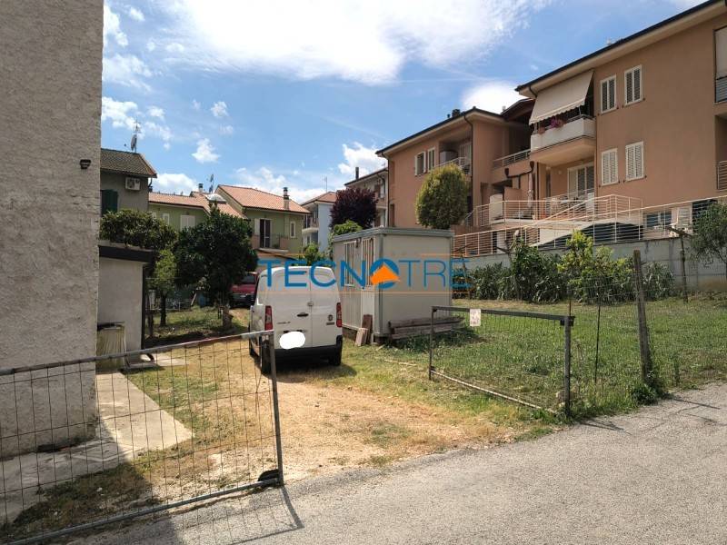 terreno in vendita a Colli del Tronto in zona Vivare