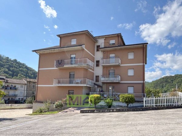 appartamento in vendita a Comunanza