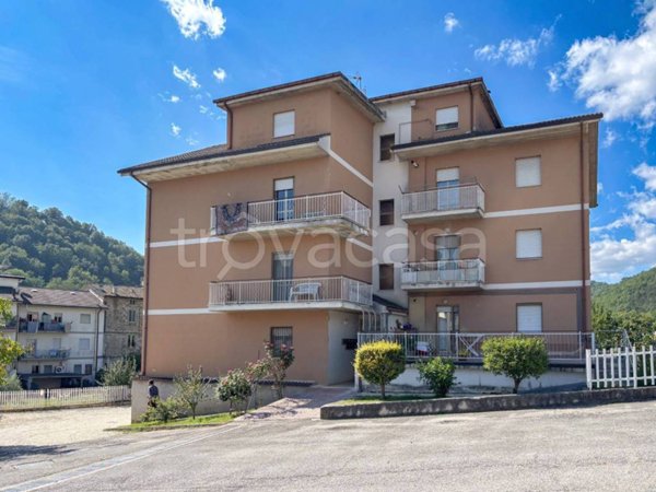 appartamento in vendita a Comunanza