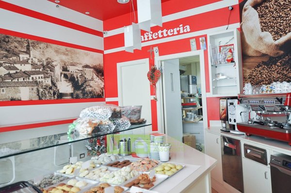 negozio in vendita a Comunanza