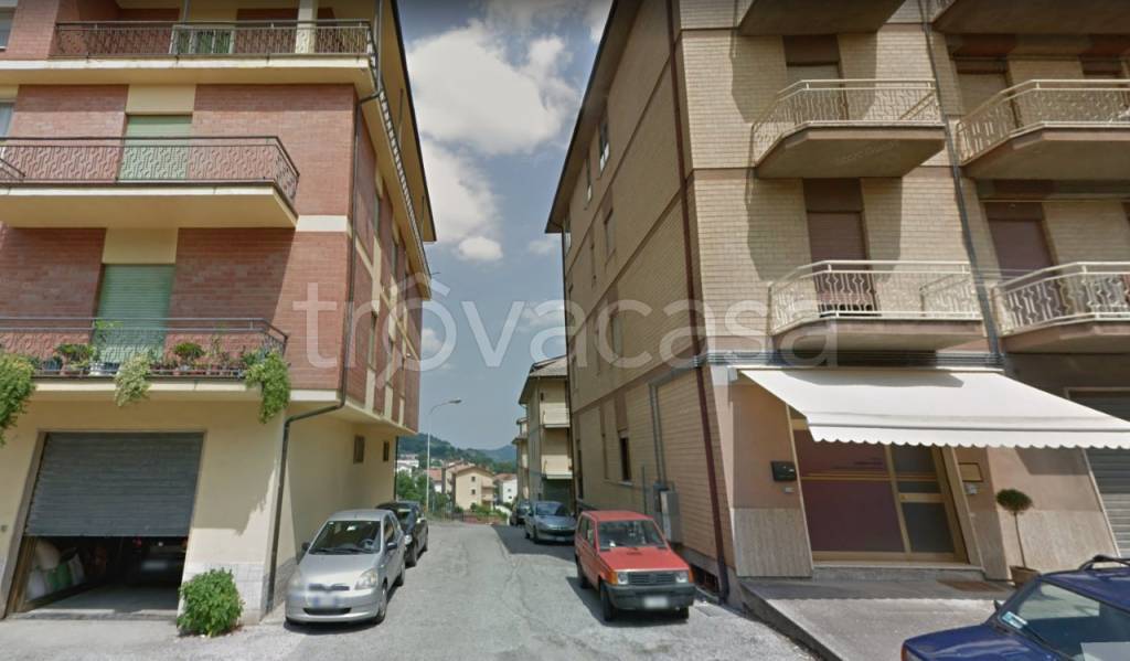 appartamento in vendita a Comunanza