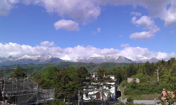 intera palazzina in vendita a Comunanza