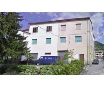 appartamento in vendita a Comunanza