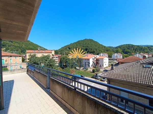 appartamento in vendita a Comunanza