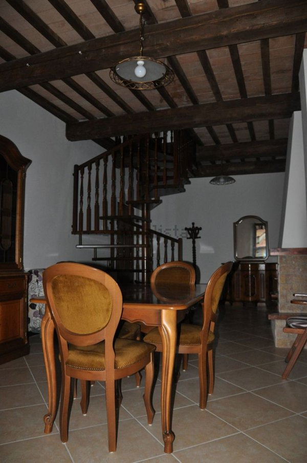 appartamento in vendita a Comunanza