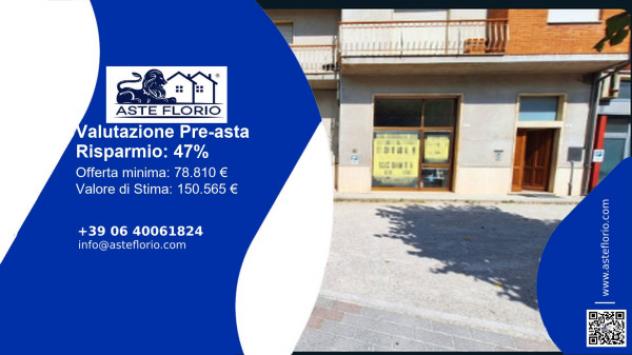 negozio in vendita a Comunanza