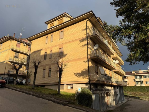 appartamento in vendita a Comunanza