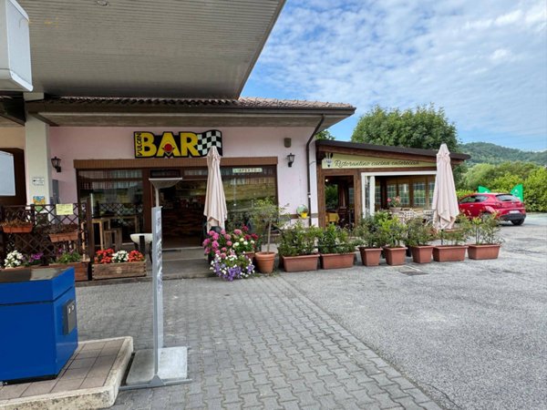 locale di sgombero in vendita a Comunanza in zona Casale